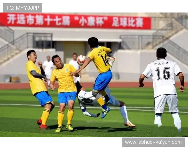 三坪农场职工李锐超：从职业球员到体育老师的篮球梦想传承